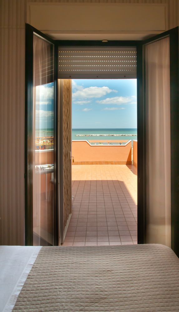 Hotel Eden Viserbella di Rimini Luaran gambar